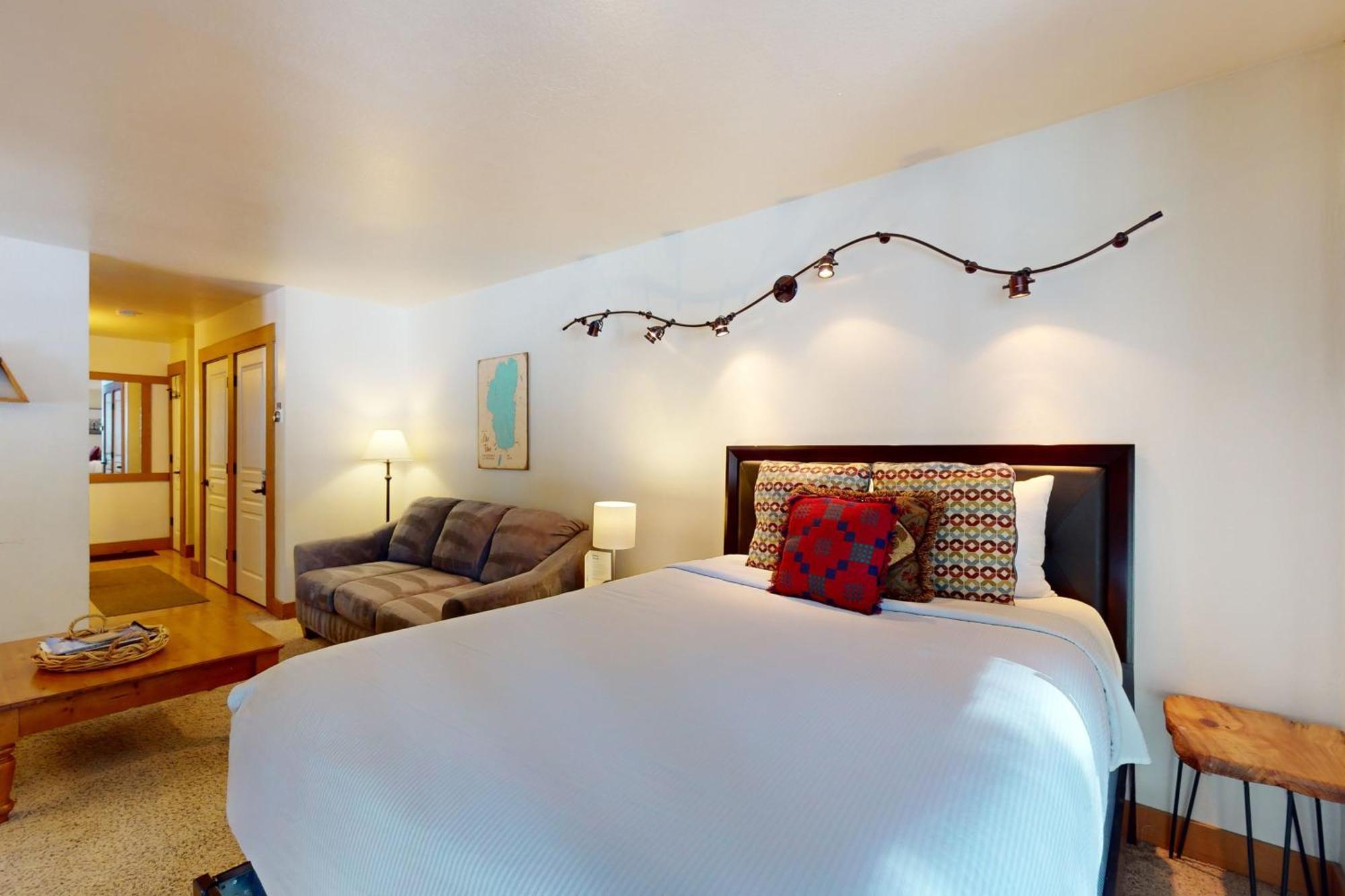 Aspen Grove Hideaway Hotel Truckee Exterior photo